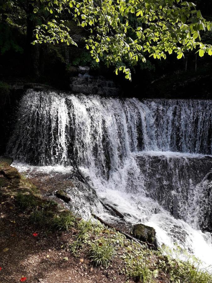 Gite 3 Etoiles "Entre Sources Et Riviere" Besancon Vaire-le-Grand Exteriér fotografie